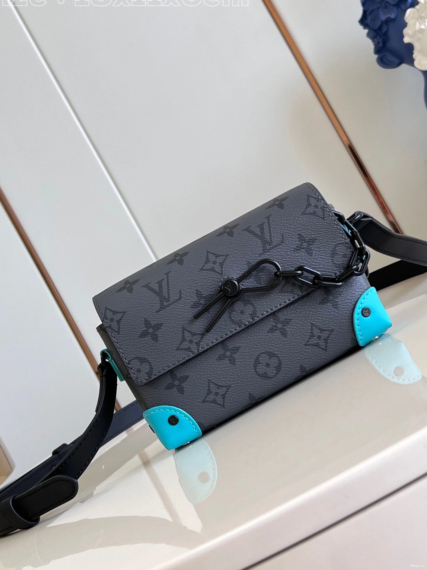 Affordable LOUIS VUITTON Steamer Wearable Wallet-18*11*6.5CM 0820